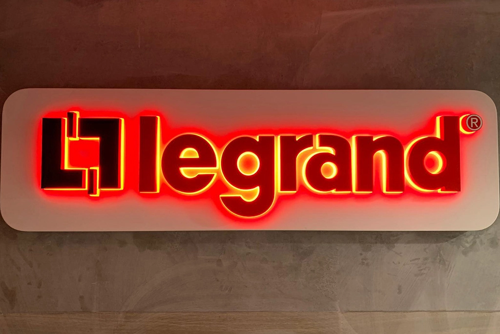 Yıkıkkemer Tabelacı